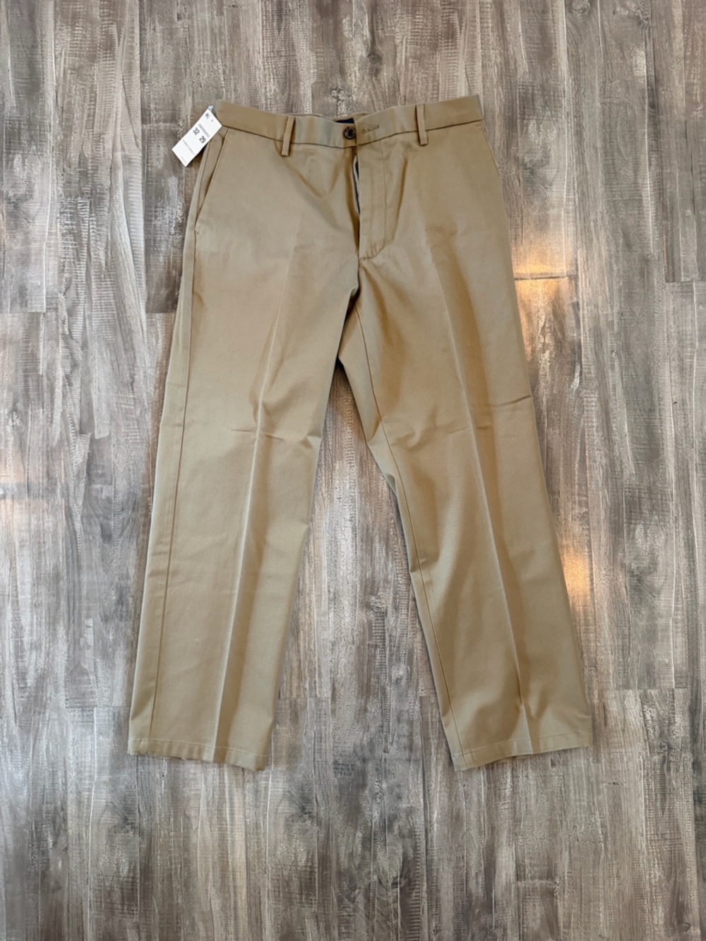 Dockers Men's Khaki/Tan Straight Fit Chinos